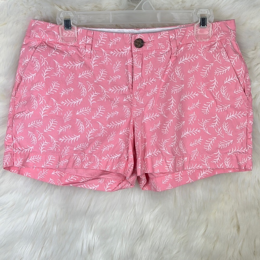 OLD NAVY OINK PATTERNED SHORTS